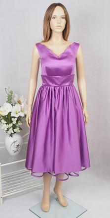 Kvalitné spoločenské šaty, s