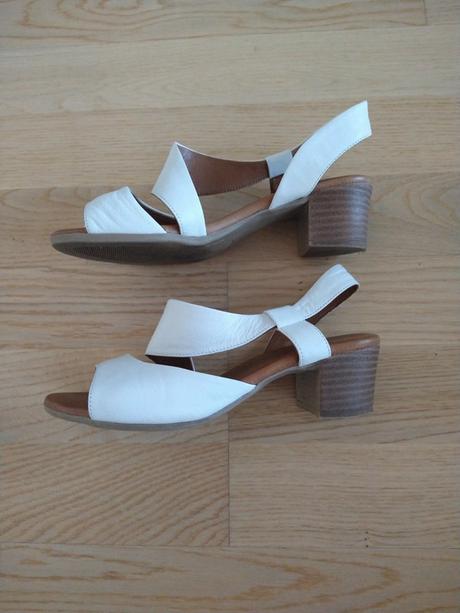 Biele sandálky bez zapínania, 37