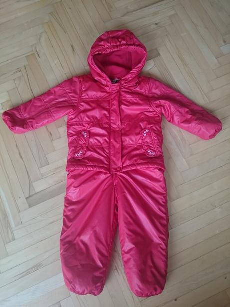 Nenosený overal, 86