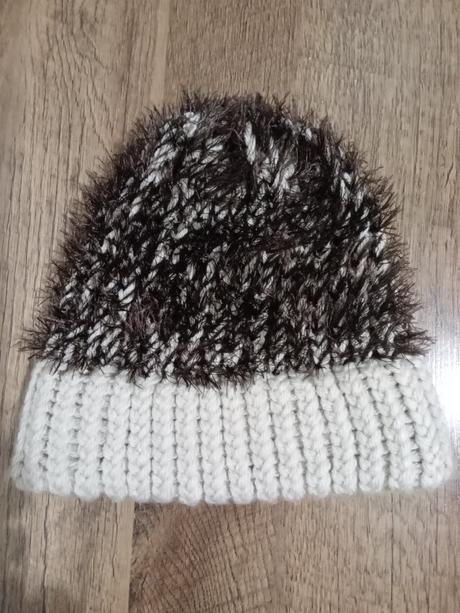 Damska ciapka, zara,s