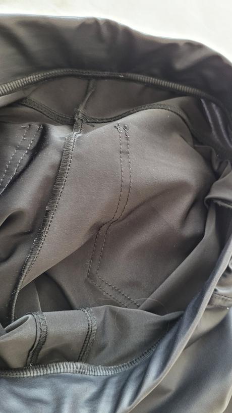 Elastické nohavice bepon z umelej kože, s