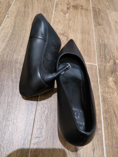 Lodicky, marks & spencer,40