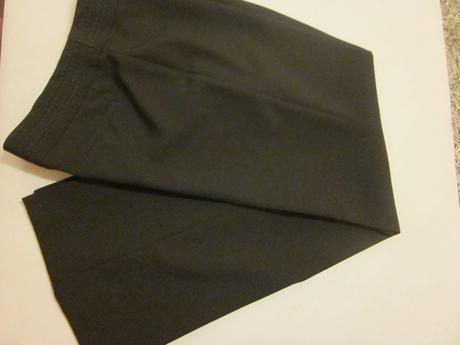 Párkrát oblečené nohavice f&f, 40