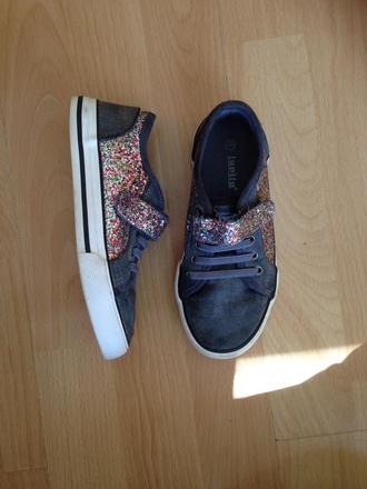 Krásne plátenky, lupilu,29