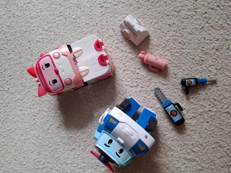 Amber a poli - transformery-auticka,