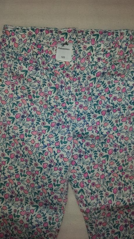 Krásne kvetovane džínsy, palomino,122