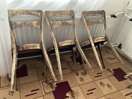 Stol jedálenský rozkladací +4 x stolička,, 