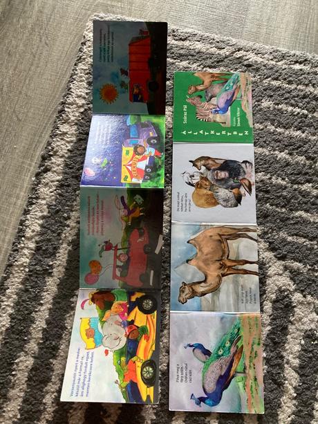 Leporelá állatkertben, autó parádé, 