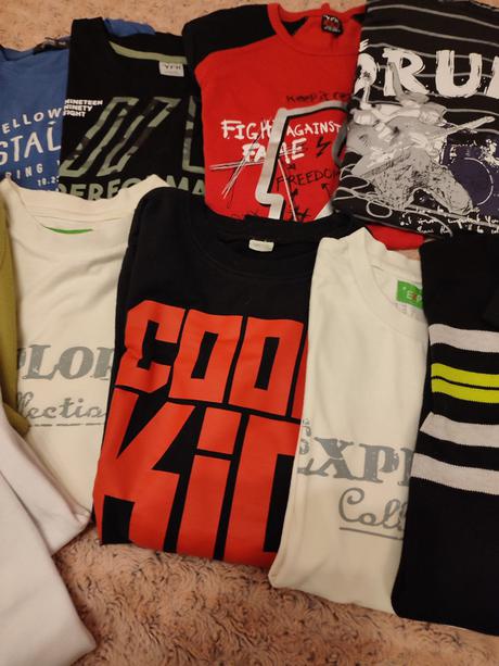 Balik oblecenia na 146/152, 152