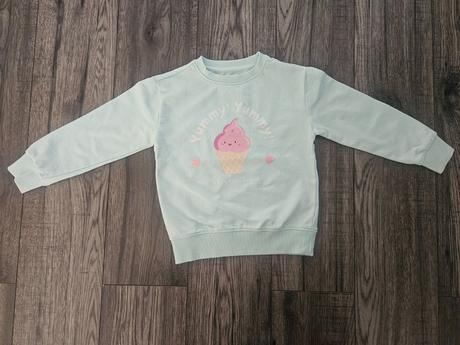 Tenká mikina so zmrzlinkou 104 zadarmo k nákupu, sinsay,104