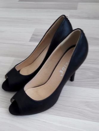 Čierne elegantné lodičky, s otvorenou špičkou, 37