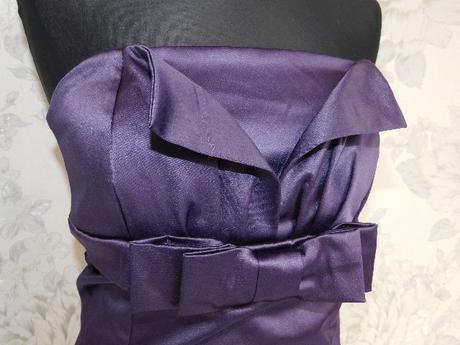 Luxusne slavnostne strečove saty, 38