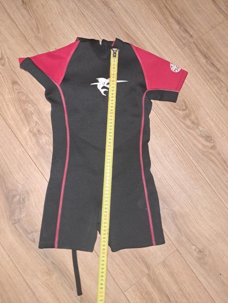 Predám neoprénové obleky pre deti, 