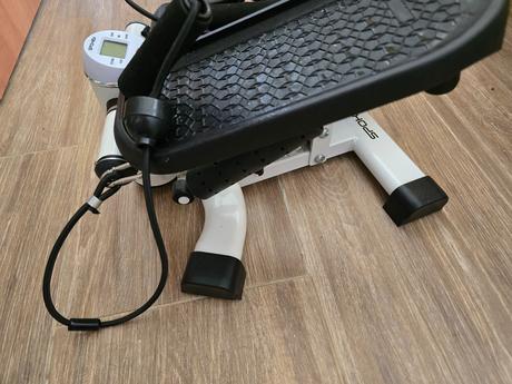 Spokey stepper s expandérmi, 