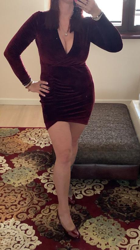 Semišové šaty, 40