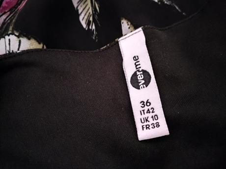 Elegantné kvetinové šaty s viazaním v páse, 36 / s