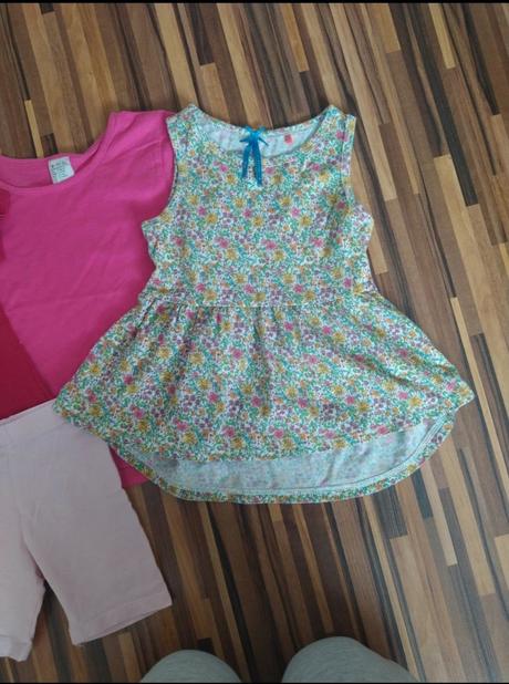 3x tricko + kratasy, next,98