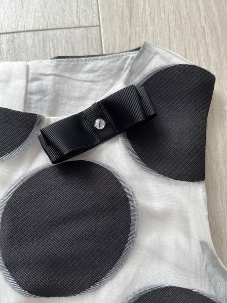 Spoločenské saty, 128