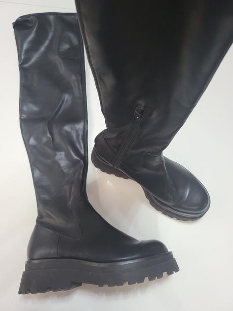 Stradivarius elasticke čižmy, stradivarius,39