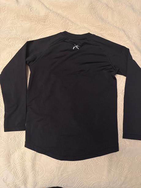 Čierne termo tričko, 122
