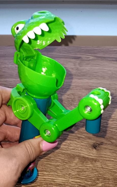 Mechanická hračka,