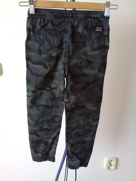 Maskacove nohavice, reserved,116