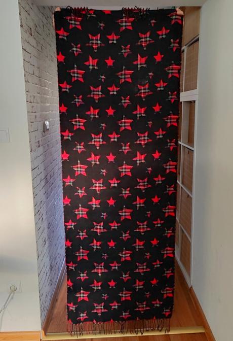 Karovaný šál, stradivarius