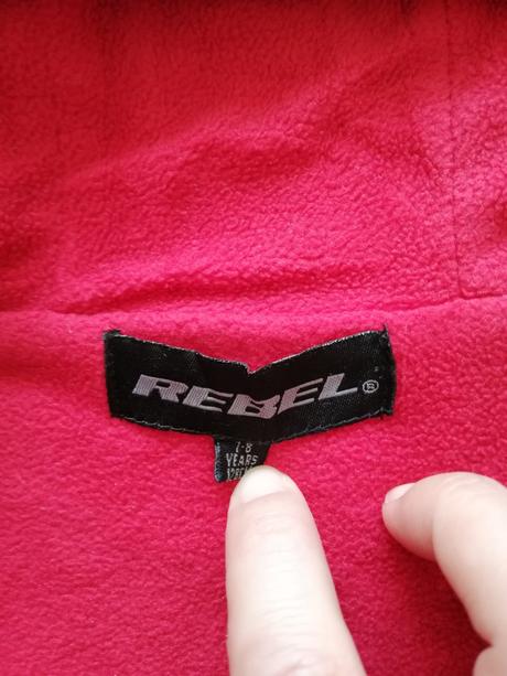 Zatepleny svetrik, rebel,128