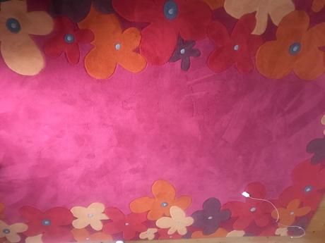 Predám dievčenský koberec, 