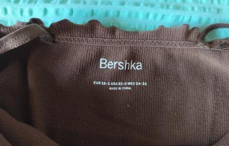 Tmavohnedý top na ramienkach, bershka, veľ.xs, bershka,xs