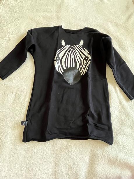 Svietiace saty lemur zebra, 98