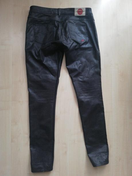 Lesklé rifle tenšie retro jeans (27 a 28), 28