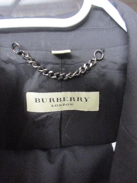 Kostým bumberry, burberry,38