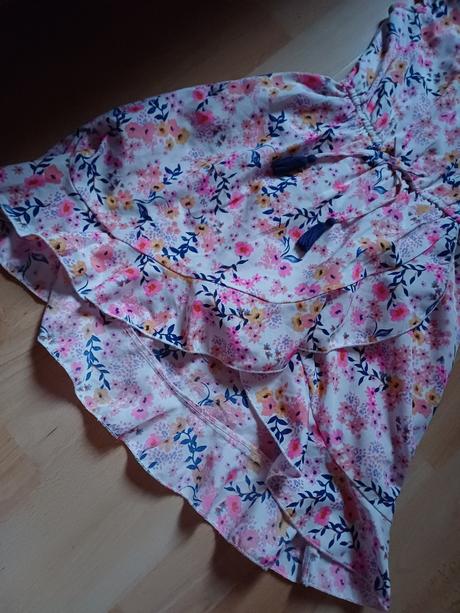 Letné šaty s kraťasami 2v1, 122