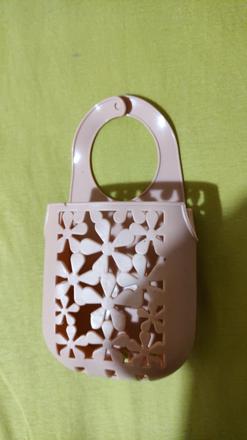 Silikonovy zapinaci drziak,