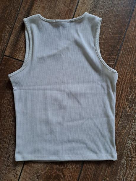 Tričko s asimetrickym výstrihom, sinsay,s