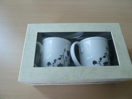 Šálky s lyzickami, 