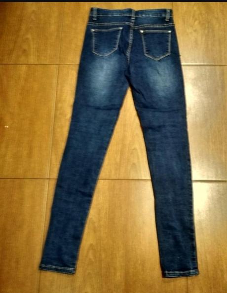 Vyšívané rifle, 36