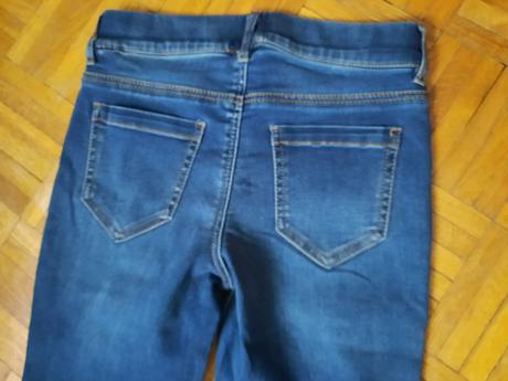 Dievčenské rifle/ džegíny, takko,146