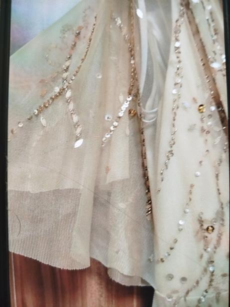 Trblietavé krátke šaty - veľkosť 38, 38