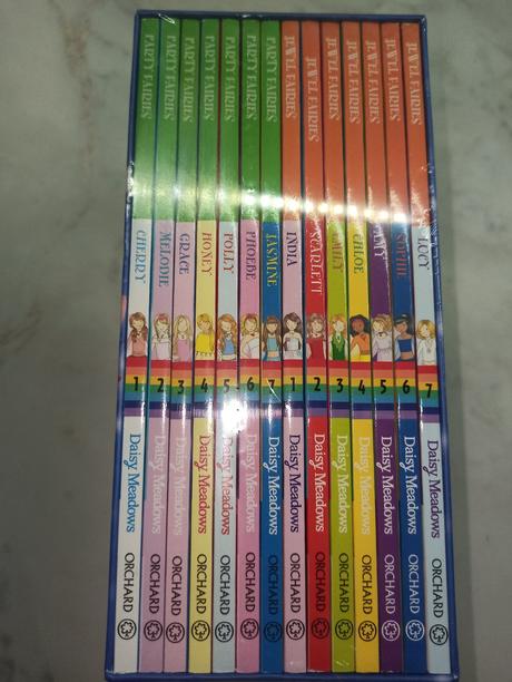 Daisy meadows - rainbow magic 14 books, 
