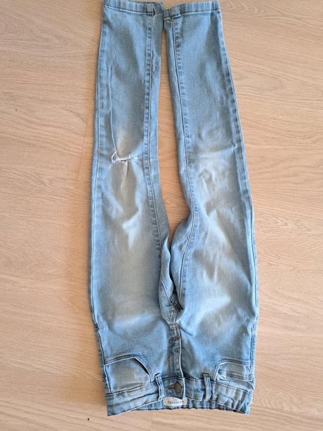 Nohavice reserved, reserved,134