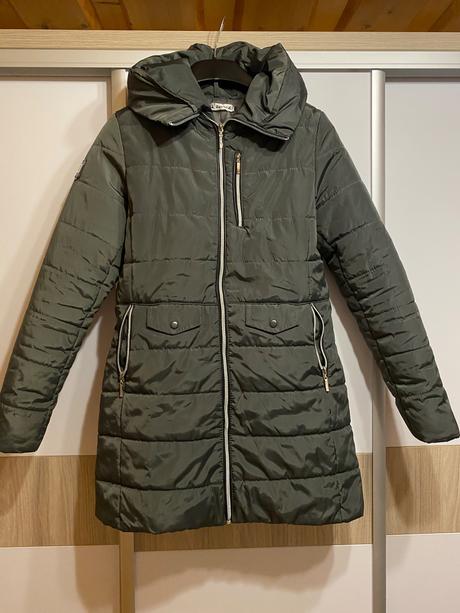 Zimná bunda, 42