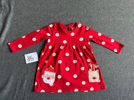 Vianočné šaty, 86