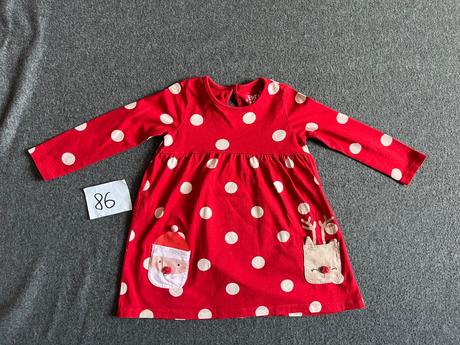Vianočné šaty, 86