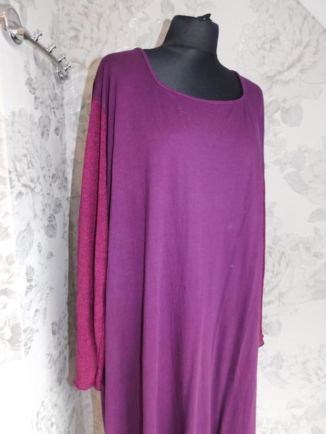 Pekne upletove šaty, 50