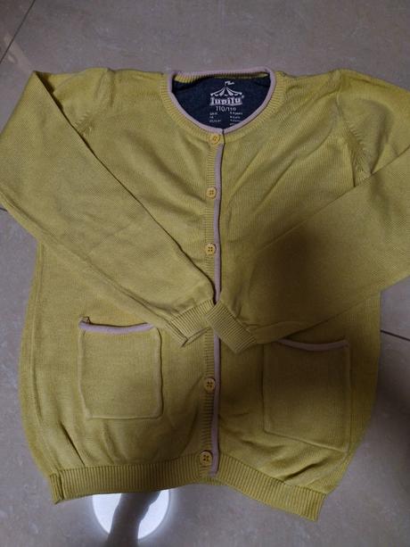 Dievcensky svetrik, lupilu,110