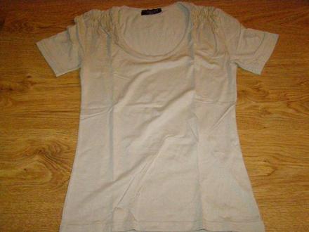 Bežové tričko, s
