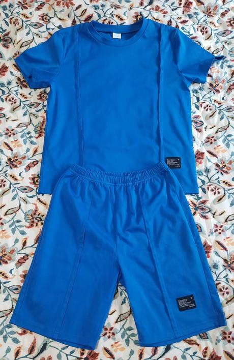 Chlapčenský komplet, 146