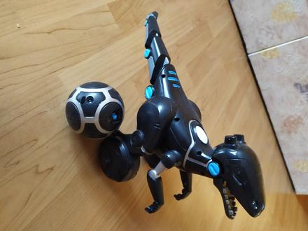 Dinosaurus na baterky,